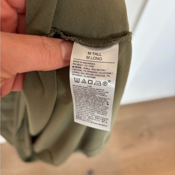 Banana Republic Green Sheath Maxi Dress Medium Tall - Picture 4 of 4